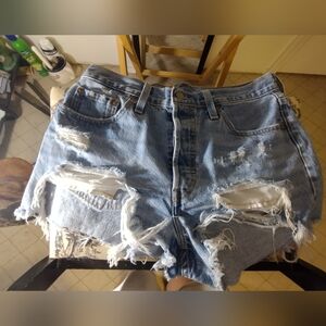 501 Levi's shorts